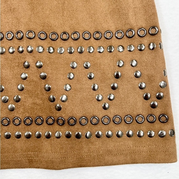 SPENSE Faux Suede Bohemian Studded Short Sleeve Midi Dress Neutral Hippie Size 8 - Picture 6 of 13